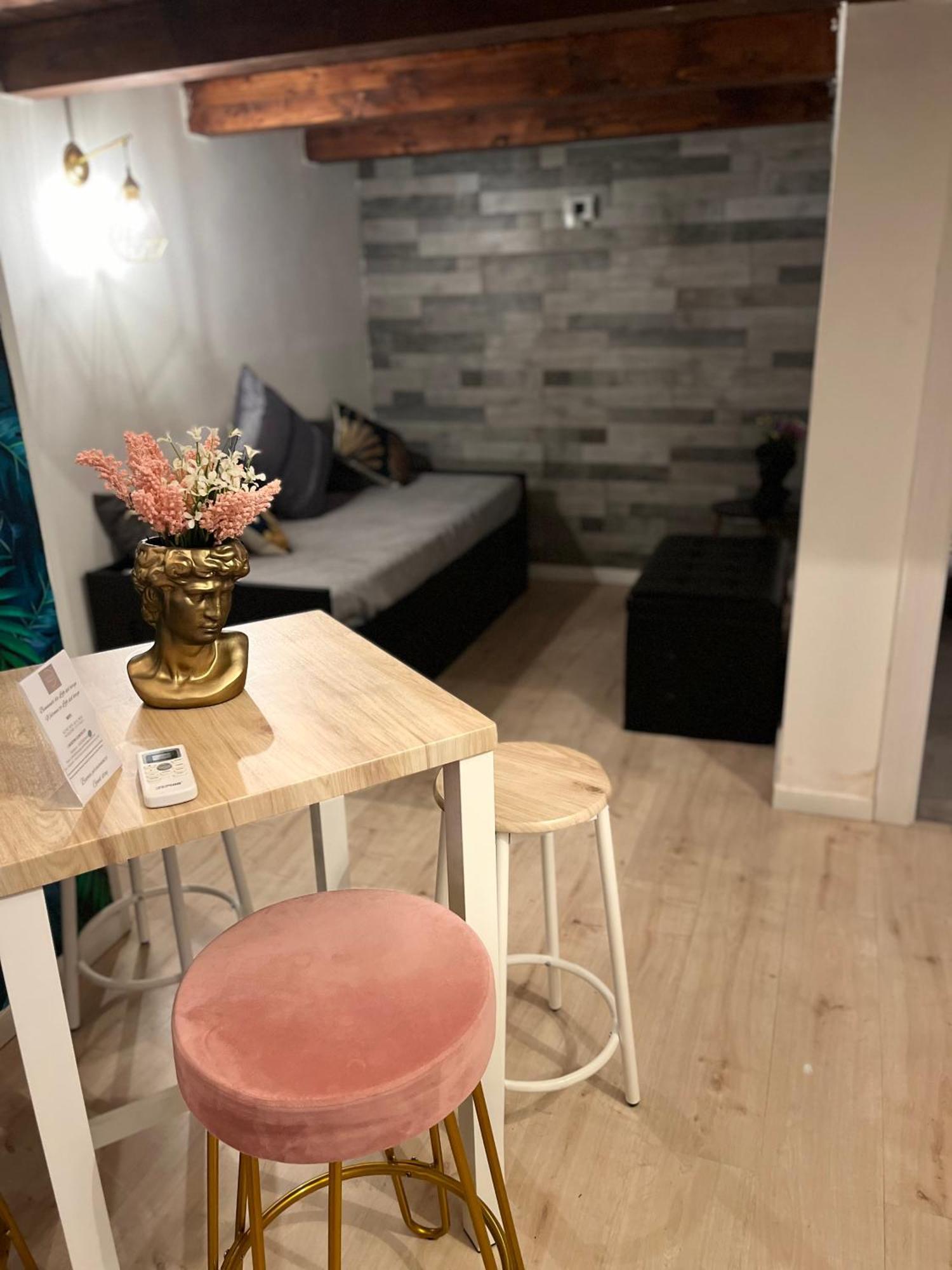 Casa Vacanze Loft Del Borgo Palermo Esterno foto